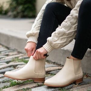 Thursday Boot Company Cream Chelsea Ankle Boots